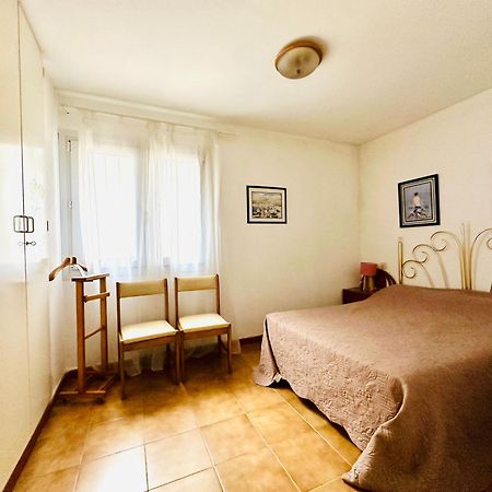 Global Immo 3278 Platja Apartment Roses Ngoại thất bức ảnh